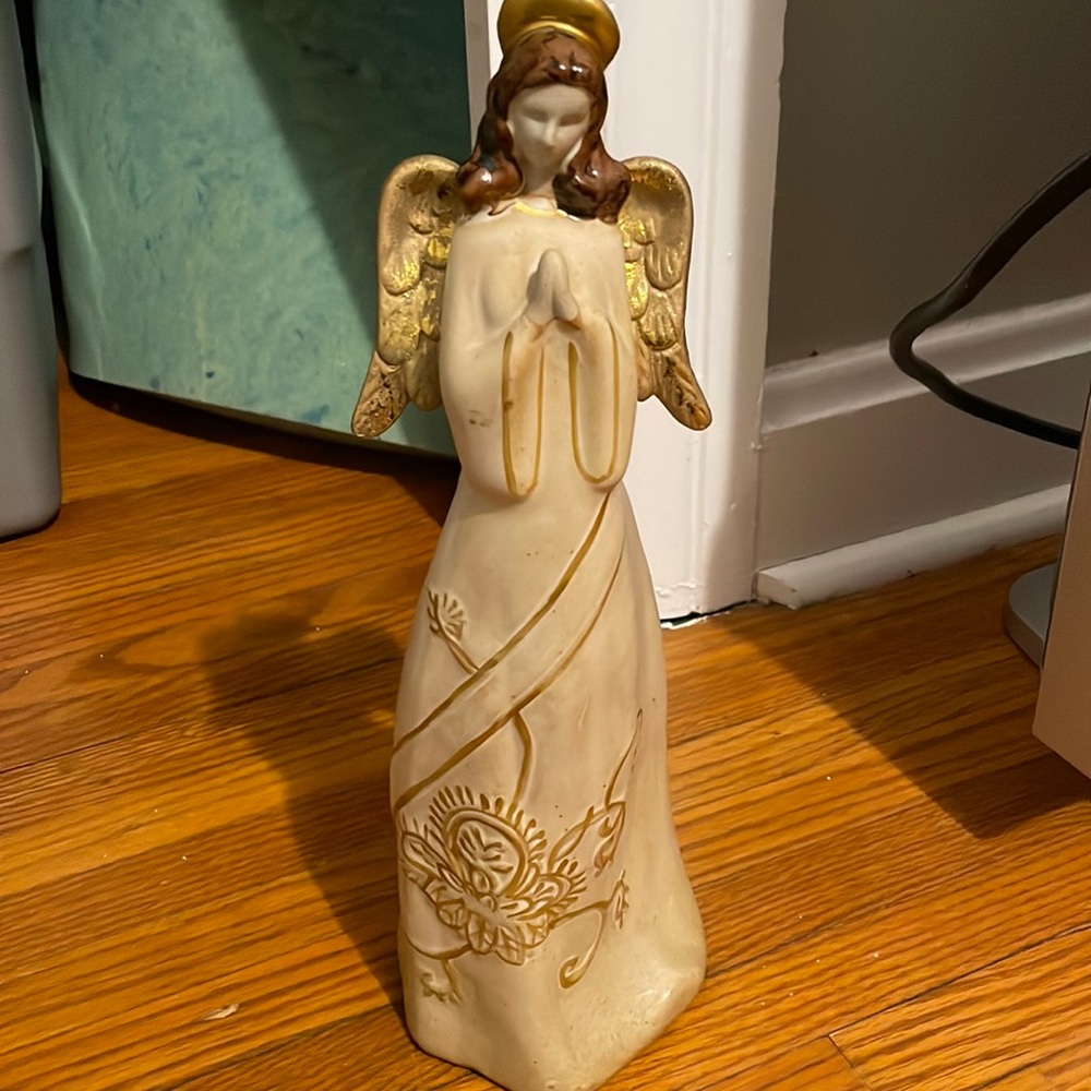Figurine
